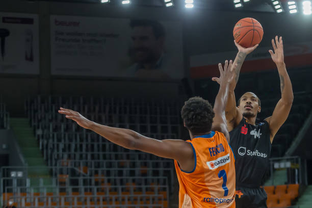 并不代表他 并不代表他