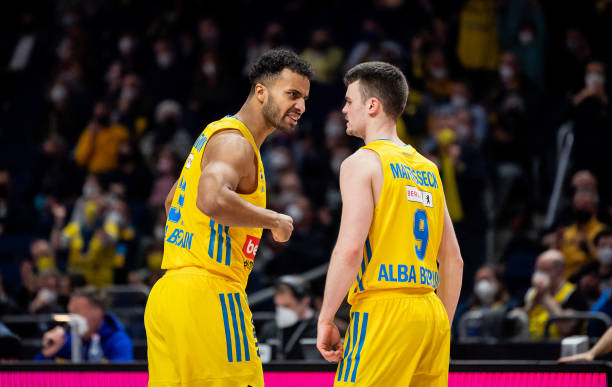 灵活的脚下 灵活的脚下