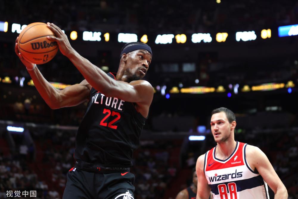 每次两队相 每次两队相